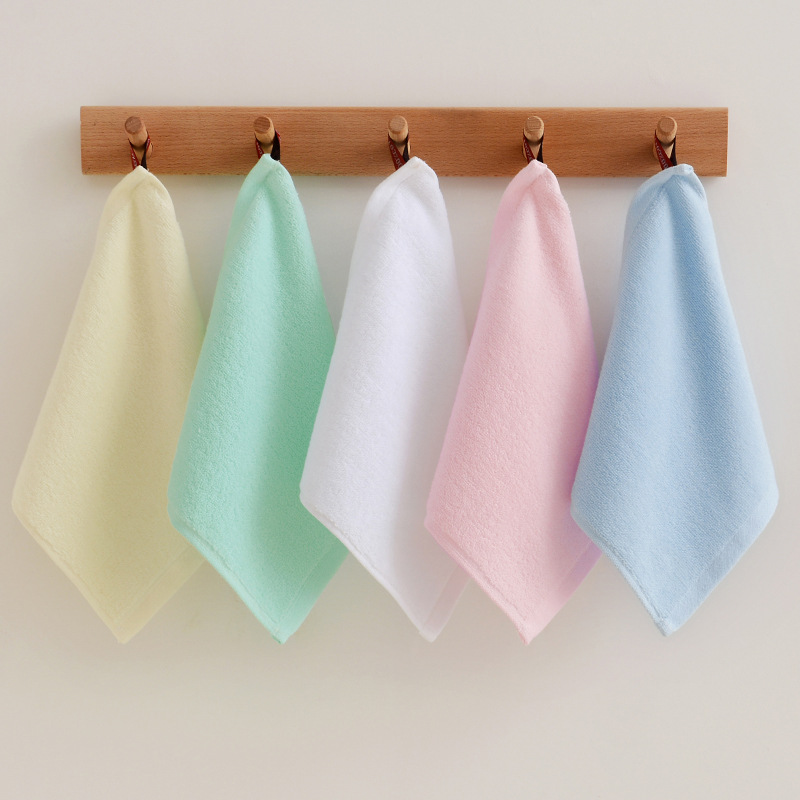 Small square towels made of pure cotton with 32 strands, plain color, suitable for children's home use, face washing, and kindergartens. Wholesale from the manufacturer