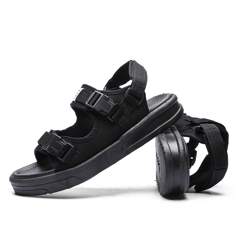 Men's Sandals Summer Korean Version Students New Casual Beach Shoes Trend Summer Men's Slippers Breathable Non-Slip Men's Shoes Item Picture
