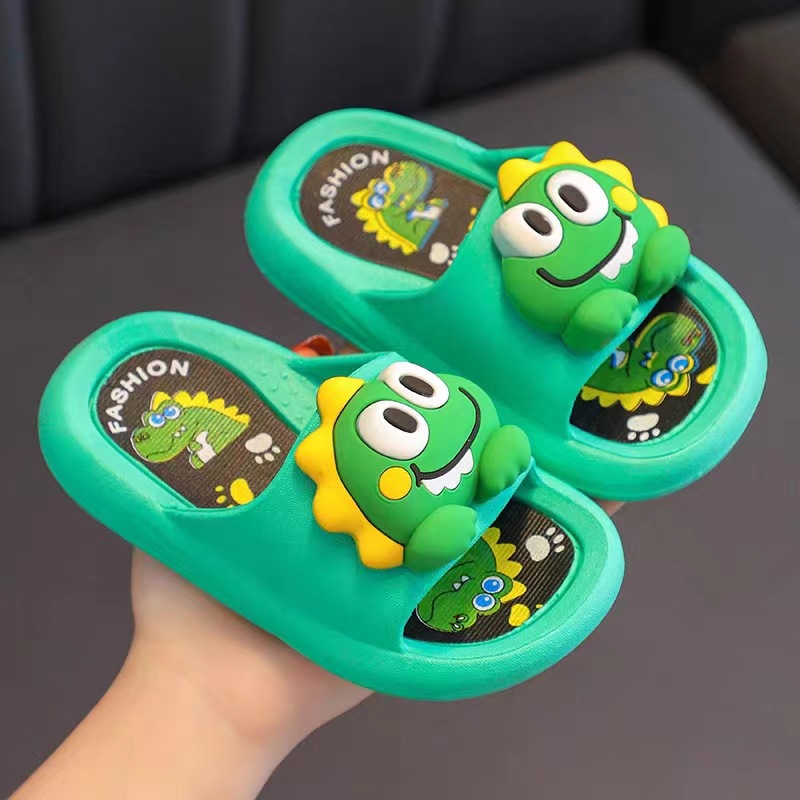 Wholesale of new summer three-dimensional children's slippers, cute for boys and babies, indoor home bathing, and soft soles for girls