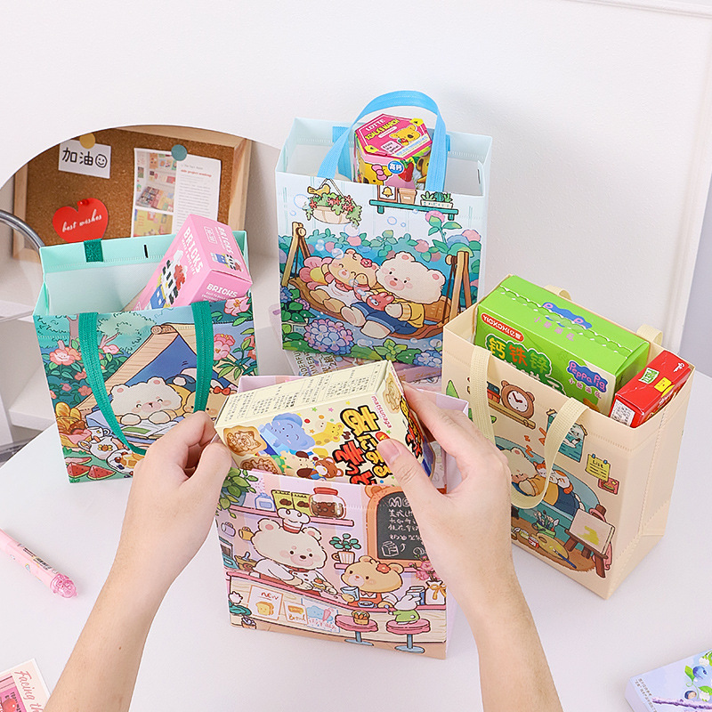 Back-to-school season, Children's Day, kindergarten kids' gifts, birthday gifts, non-woven fabric bag packaging, souvenirs, snack gift bags details Picture