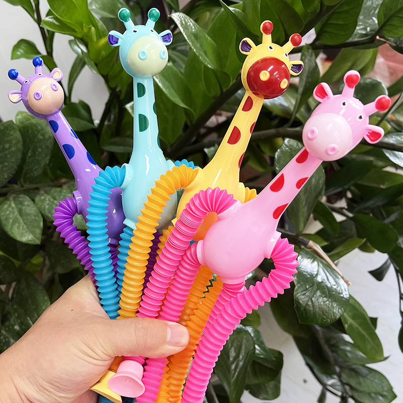 Cross-border luminous versatile suction cups, giraffe telescopic tubes, cartoon stretching tubes, giraffe educational novelty stress-relieving toys details Picture