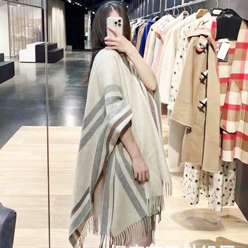 Max Wind Cape Autumn And Winter New Fashion Blended Shawl Scarf Patchwork Color Cape Coat For Men And Women details Picture