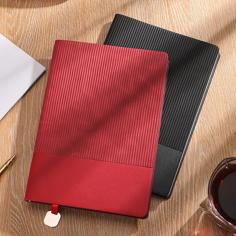 A5 Notebook High-Grade Soft Leather Business Office Notebook Set Can Print Logo Mosaic Notepad Wholesale Application Scenario