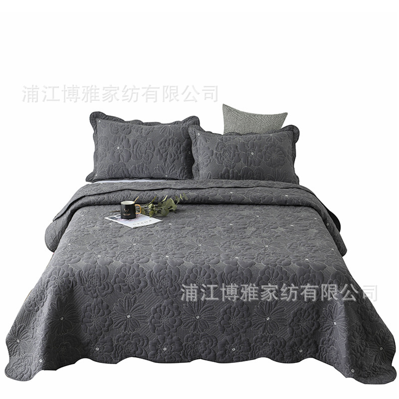 High Quality High-Density Dark Grey Peony Quilted With Pure Cotton Bed Cover Washed Three Piece Cotton Soft Pillowcase Item Picture