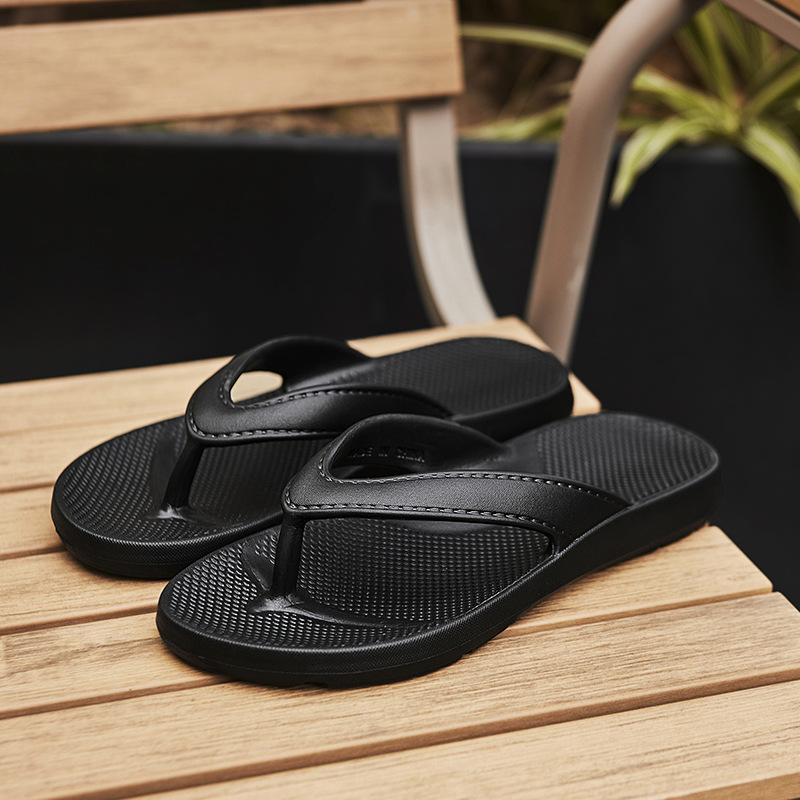Lu Youjia new flip-flops male EVA summer non-slip slippers outside to wear foot sandals thick sole clip drag beach shoes Application Scenario