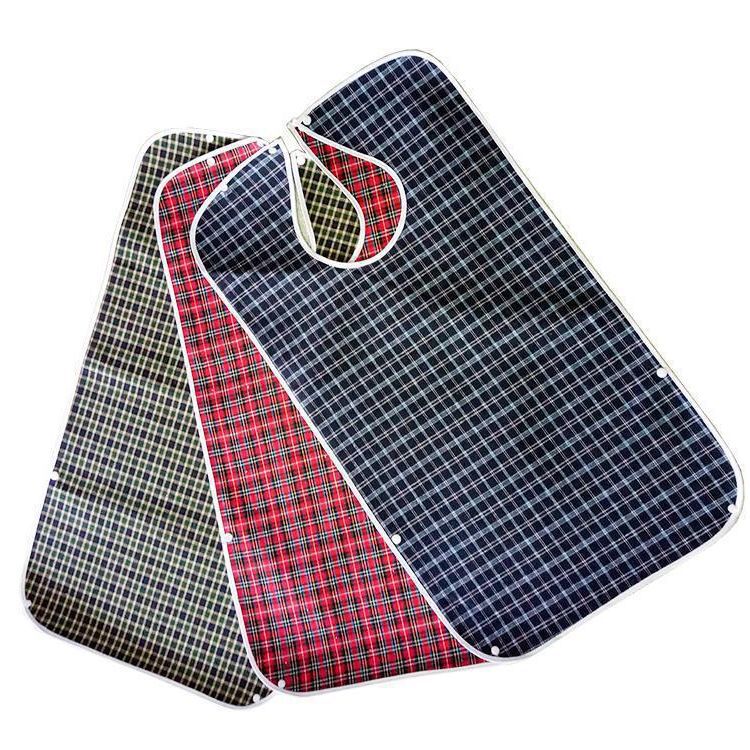 C Best-selling elderly bibs, adult large bibs, waterproof and dirt-resistant care for the elderly, dining saliva towels and protective covers Application Scenario