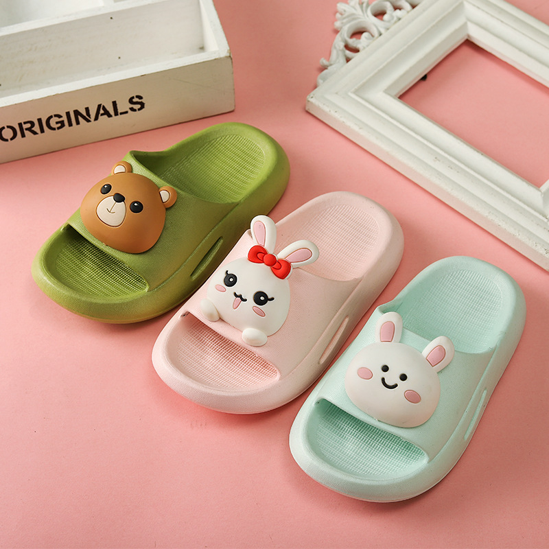 New Little Rabbit children's slippers, summer cartoon soft-soled comfortable girls' cool slippers, home bathroom boys' baby shoes wholesale Specification image
