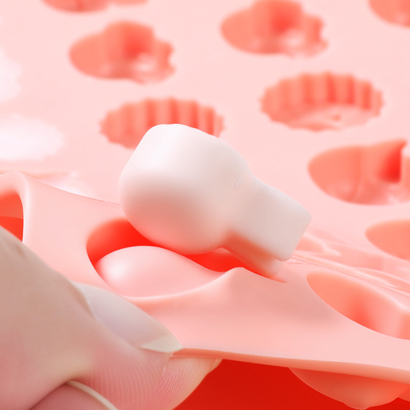 New small animal series mousse chocolate food-grade silicone mold, high-temperature resistant and easy to demold chocolate mold details Picture