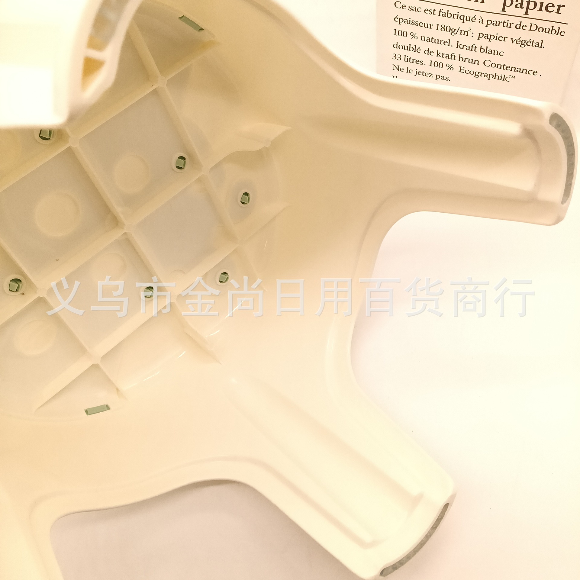 跨境可爱瓢虫塑料儿童椅子幼儿园椅子儿童矮凳学生卡通儿童椅批发详情图4