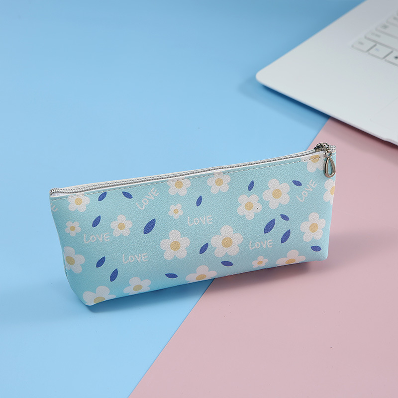 Korean version homemade cute transparent small flower pen case, ins cloud pen case, simple stationery storage box, peach pen case Specification image