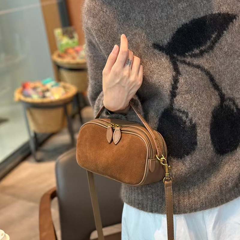 真皮女包小包包女2025新款高级感复古斜挎包百搭气质单肩包手提包