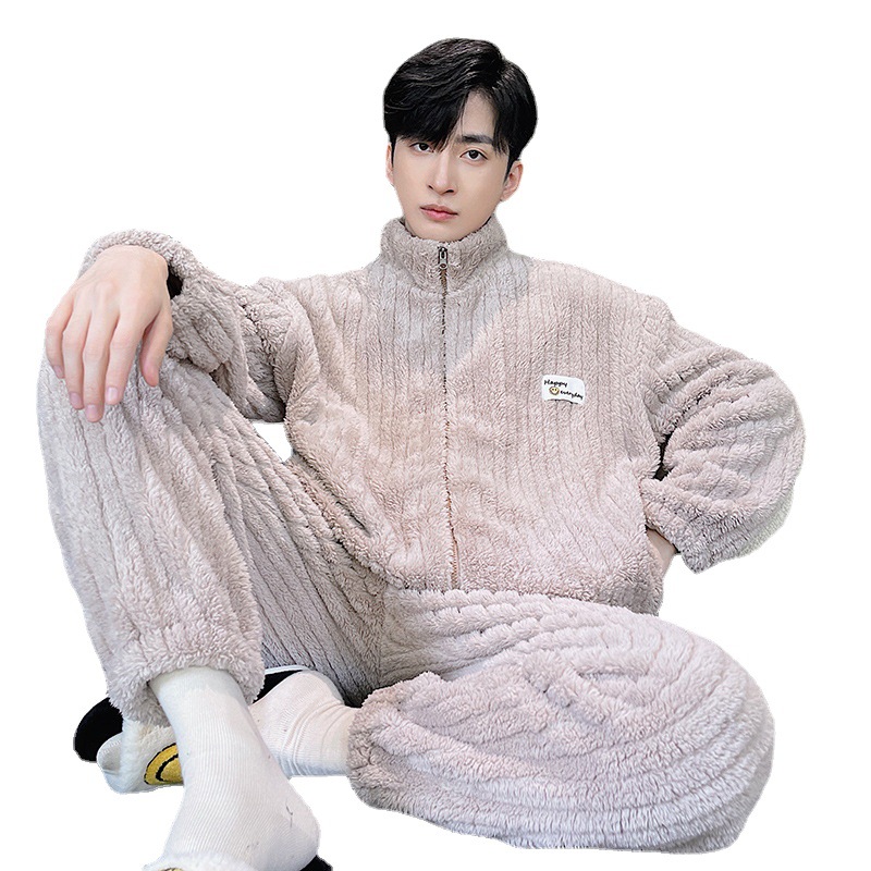 Wholesale Pyjamas Men's Winter Long Sleeve Coral Velvet And Velvet Thickened Spot Flannel Men's Homewear Set Item Picture