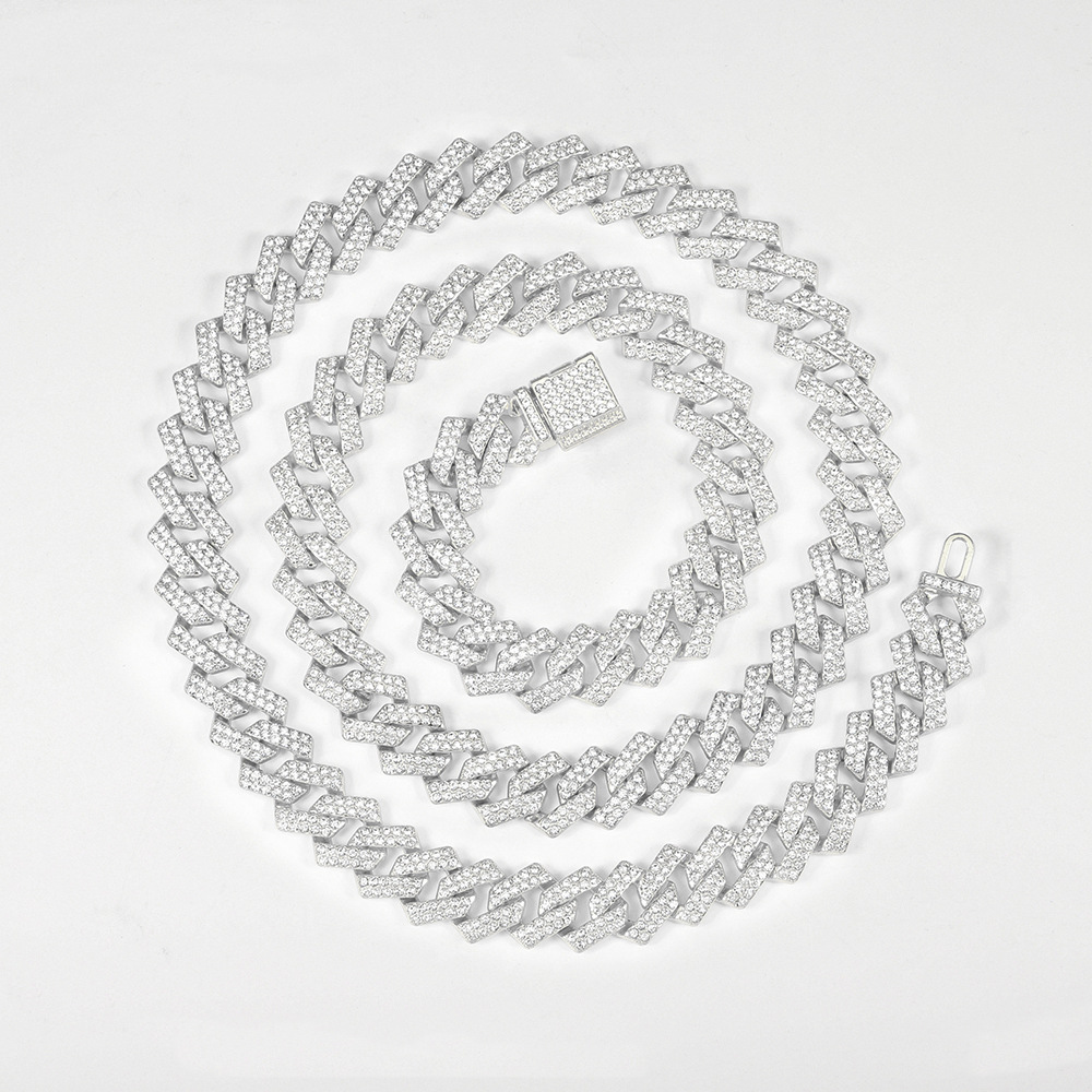 The original manufacturer's trendy Cuban chain men's hip-hop style alloy full diamond fashion bestseller is selling well in Europe and America Item Picture