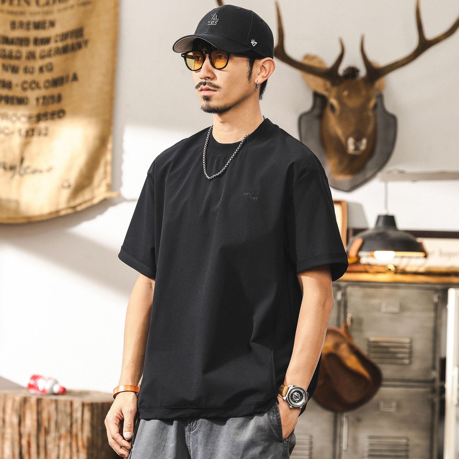 New Summer 2025 quick-drying T-shirt for men, Japanese style, simple, moisture-absorbable and breathable, side spliced loose ice silk short-sleeved Application Scenario