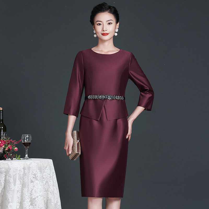 Factory Direct Sales 2022 Autumn Clothes New Fake Two Thin Clothes To Cover The Belly Of The Elderly Fashion Dignified Mother Dress Specification drawing