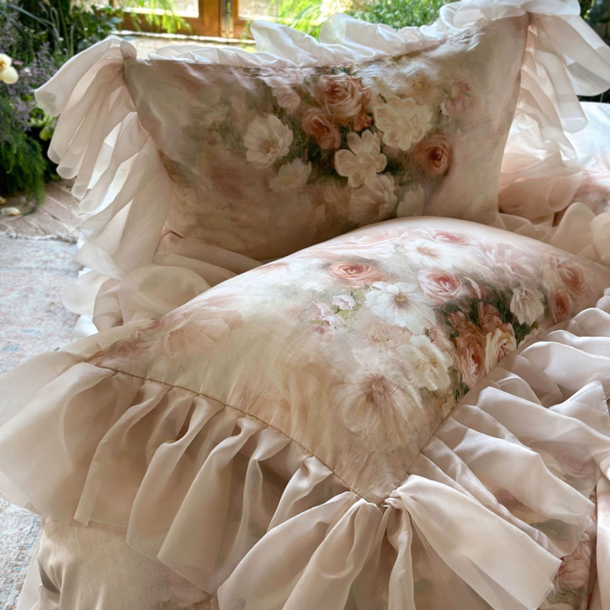 French romantic floral Lyocell cotton four-piece set spring and summer cool retro style printed silky bedding Item Picture