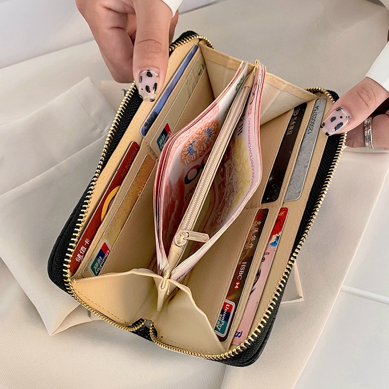 The New 2023 Korean Version Of Women's Purse In The Long Pu Indentation Braided Hand Bag Multi-Card Money Clip Purse Woman Specification drawing