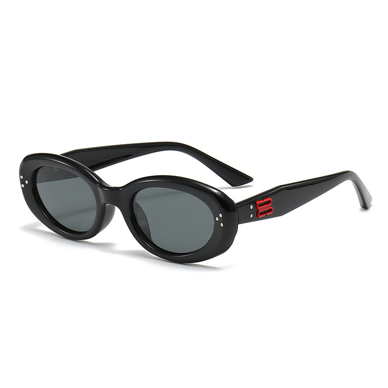 2024 New Children's Sunglasses Cute Glasses Polarizing Primary School Sunglasses Sunshade Mirror 7-130 Item Picture