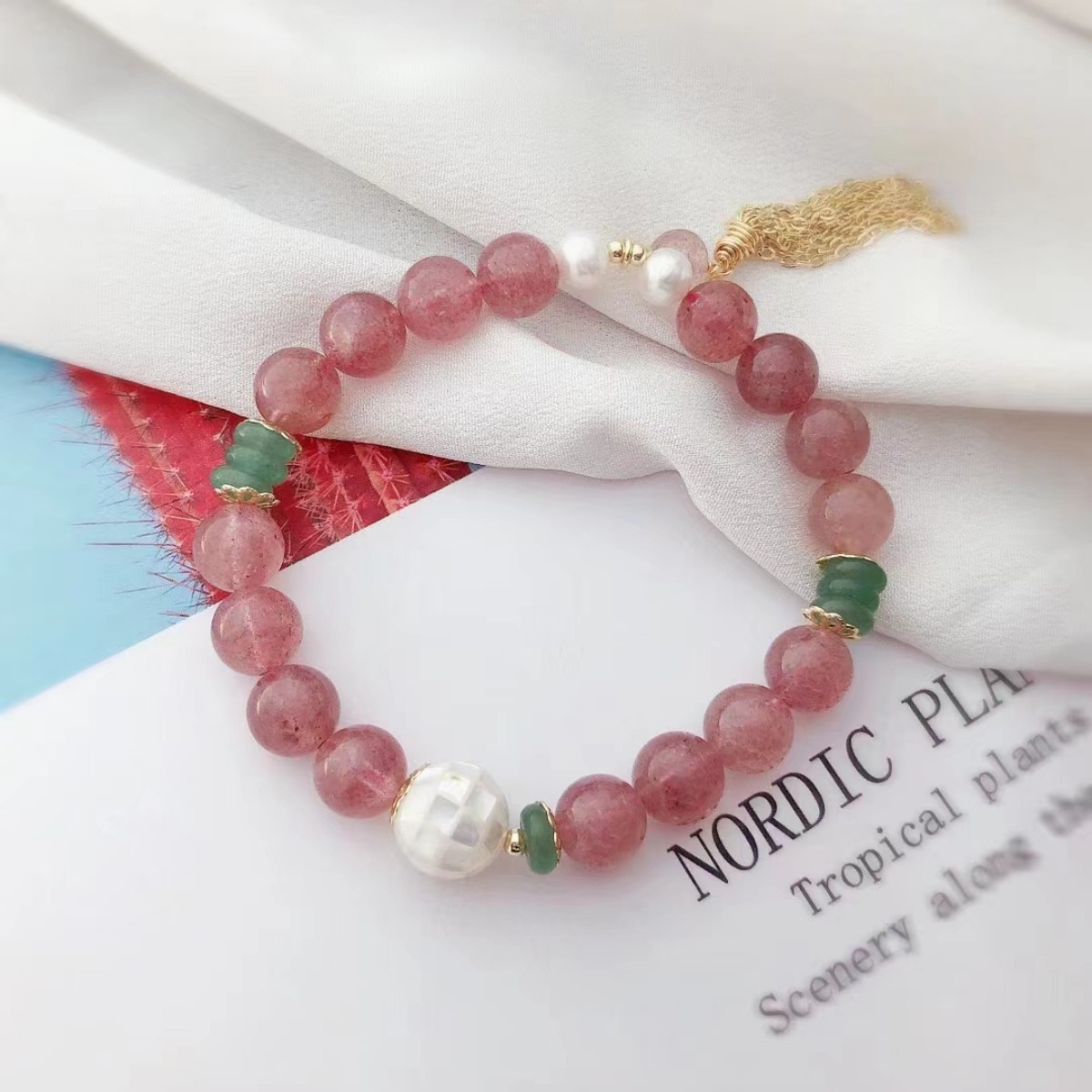 复古草莓晶流苏手链百搭清新甜美可爱小香风