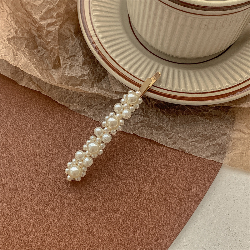 Pearl hair clips, bangs, forehead hair clippers, bb clips, popular one-line hair clips, 2022 new style clip headwear pic 8