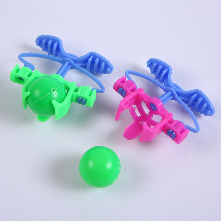 Wholesale of cross-border creative shooting balls, fun prank small toys, parent-child interactive toys, stress-relieving children's toys Application Scenario