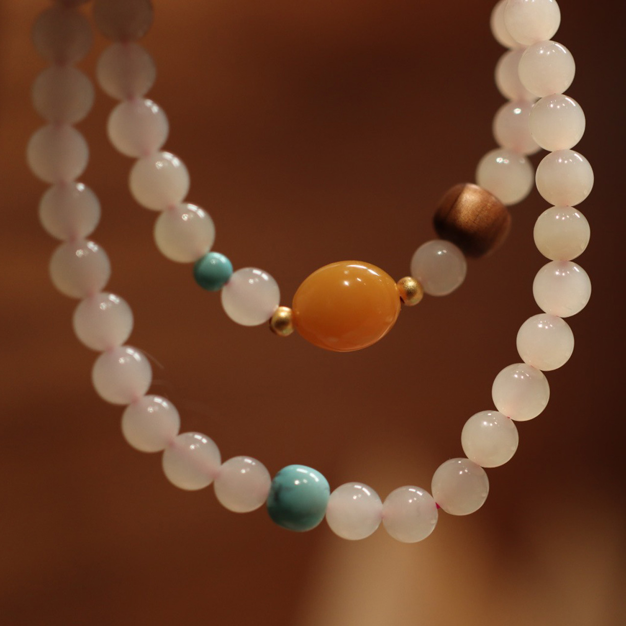 New style Old Mountain sandalwood original ore turquoise bracelet, 6mm double-ring lotus root starch Hetian jade bracelet, natural beeswax jujube beads Specification image