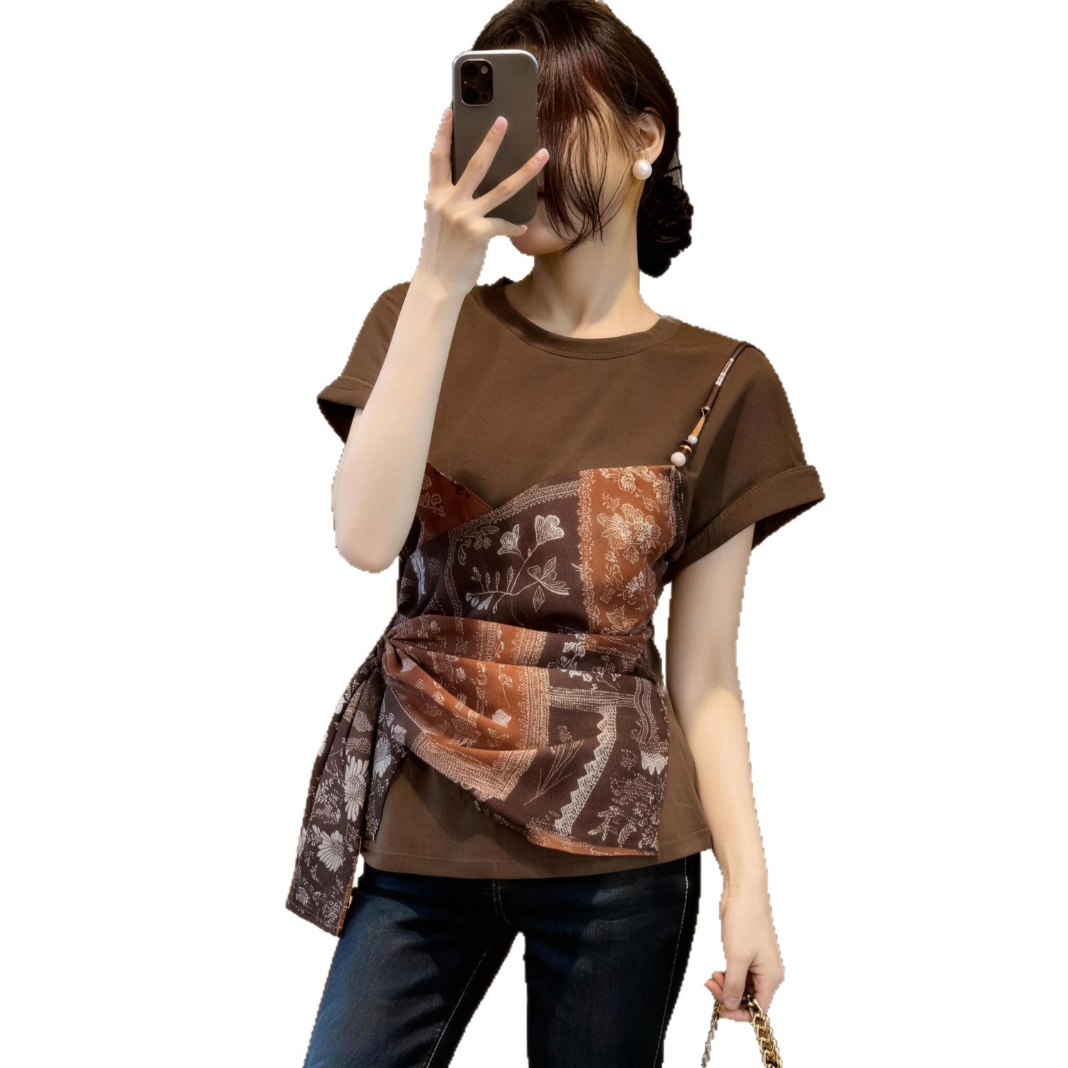 2026 Summer New Style off-the-shoulder short-sleeved T-shirt for women, American retro coffee-colored design casual short-sleeved top 11412 Item Picture