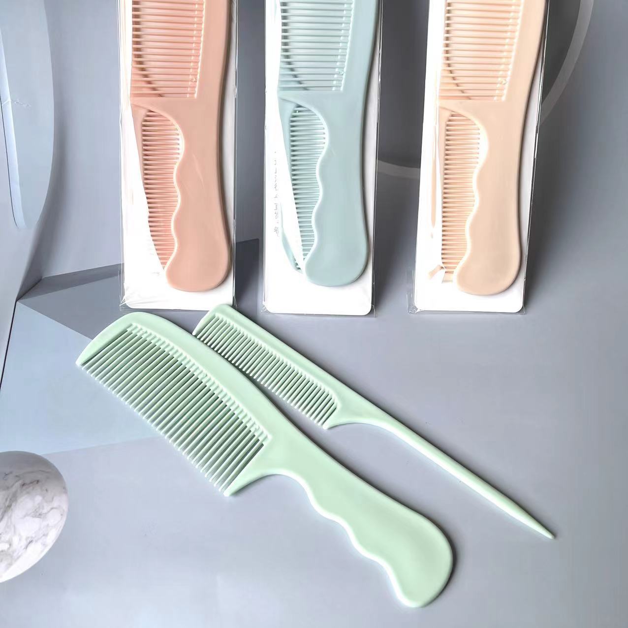 【 Zone 3-11 】192 pairs of combs, 20 yuan per package, 1200 yuan per box. 192 pairs of combs, hair care combs, household women's anti-static close-toothed combs, styling combs, 1 yuan supply Specification image