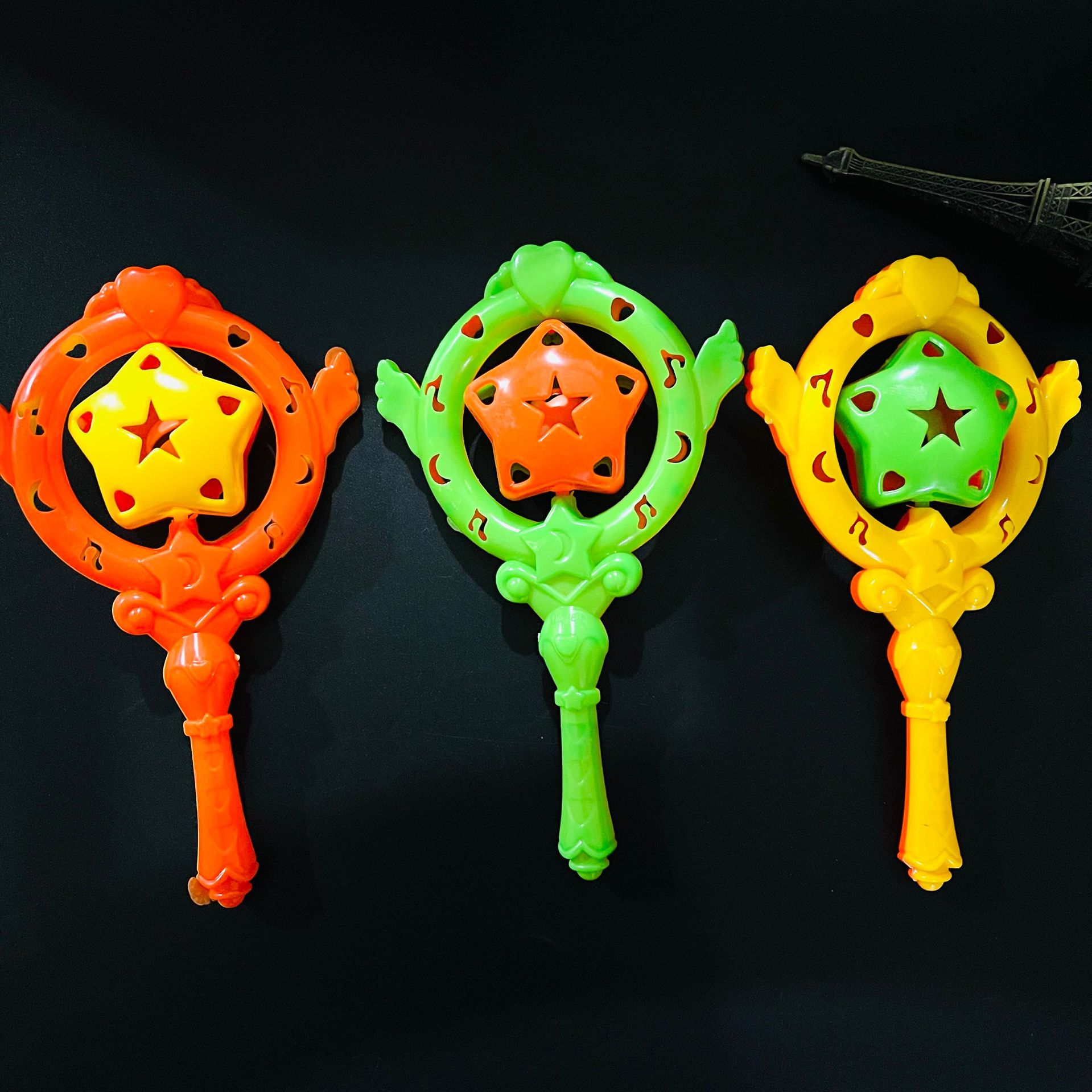 【 Zone 3-7 】588 handbell 12/ pack 864/ piece, colorful handbell toys, soothing hand-held early education toys, baby hand-held bell gifts, 1 yuan wholesale supply