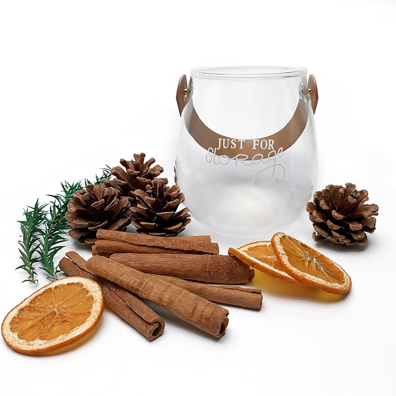 Factory sales of flameless cinnamon essential oil diffuser cups, hand-held leather glass cups, DIY pinecone dried flower aromatherapy ornaments Item Picture