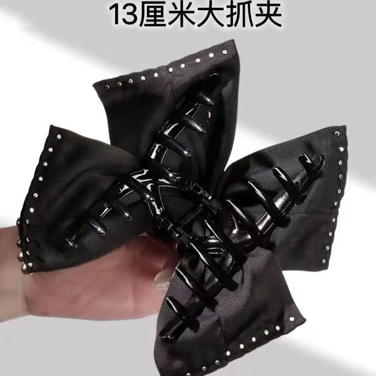 Vintage Pearl Bow Clip Women's Back Of Head Simple Disc Hair Clip Advanced Sense Shark Clip 2024 New Application Scenario