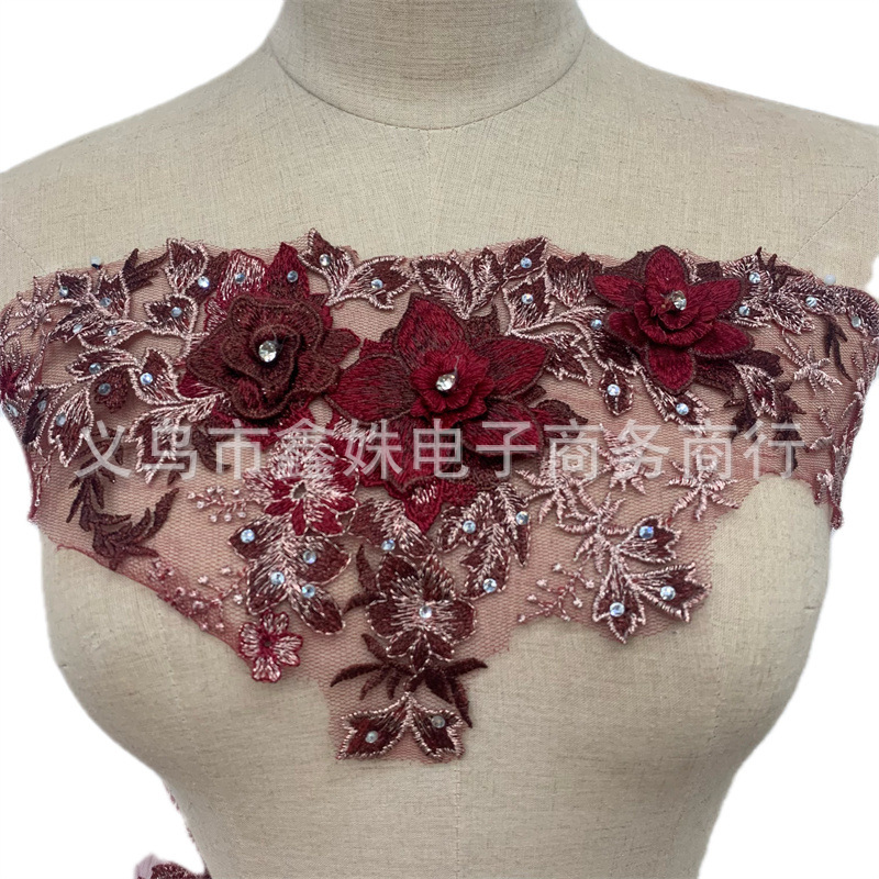 أزهار حمراء ذات أبعاد ثلاثية الأبعاد في النبيذ Item Picture