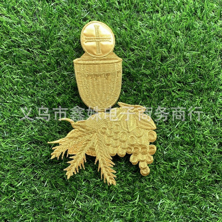 3D embroidery woven Cupid pattern patch clothing embroidery patch