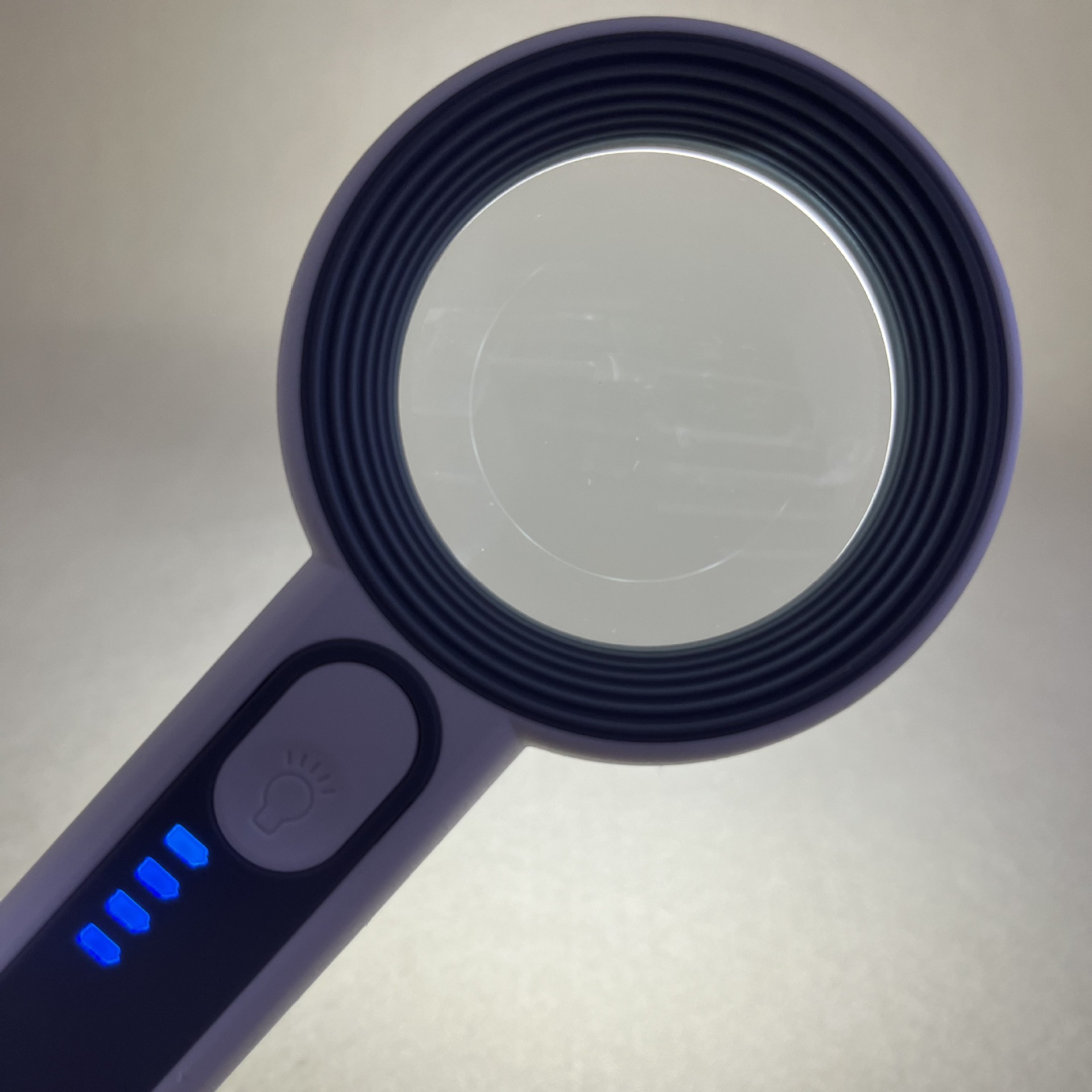 New 5x 12-LED light strip battery level display charging touch handheld gift magnifying glass