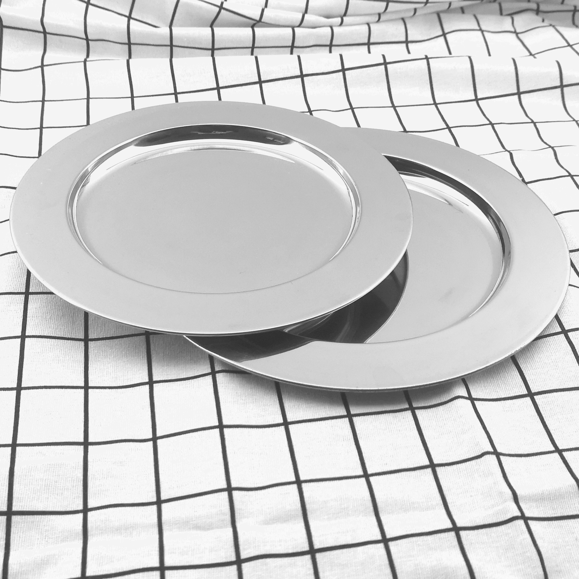 厂家出口货源西餐不锈钢平面盘圆盘工艺盘牛排意面盘托盘打印logo