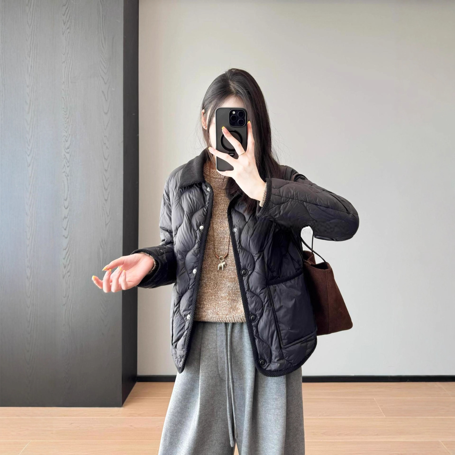 Corduroy lapel ~ Quilted line design, short and light, warm 90 duck down down jacket for women, 25, autumn and winter, G110122 Specification image