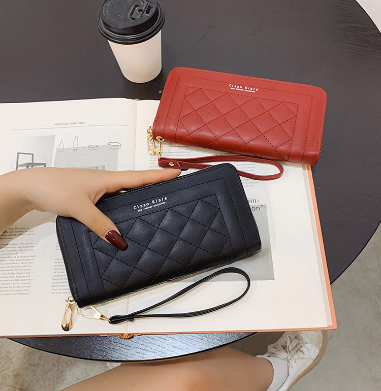 女士钱包实物图