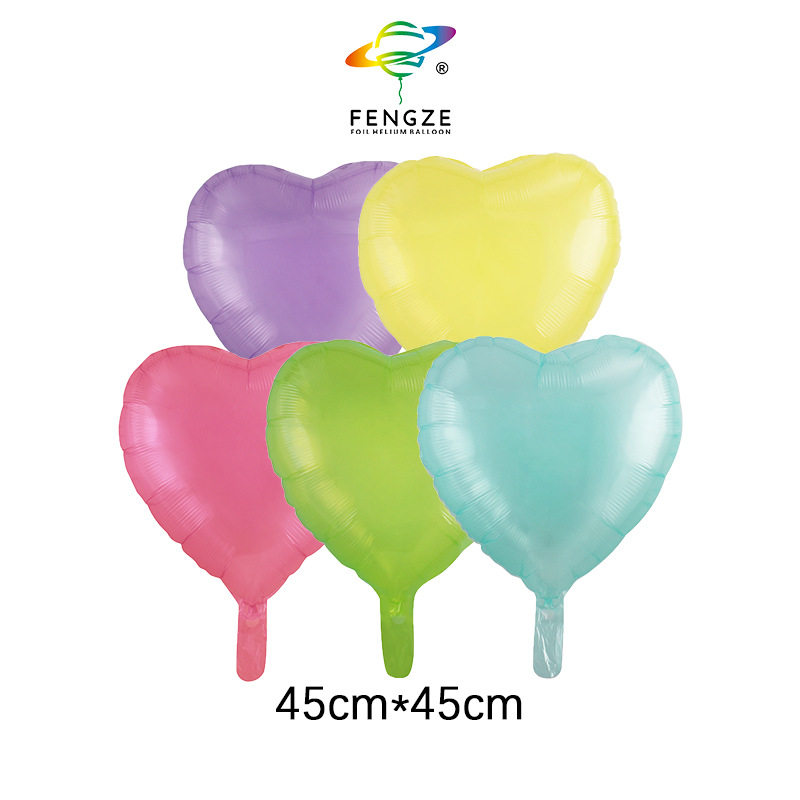Instagram-style Internet celebrities are popular with transparent jelly, crystal-colored floating air balloons, heart-shaped round balls, and five-pointed star balloons