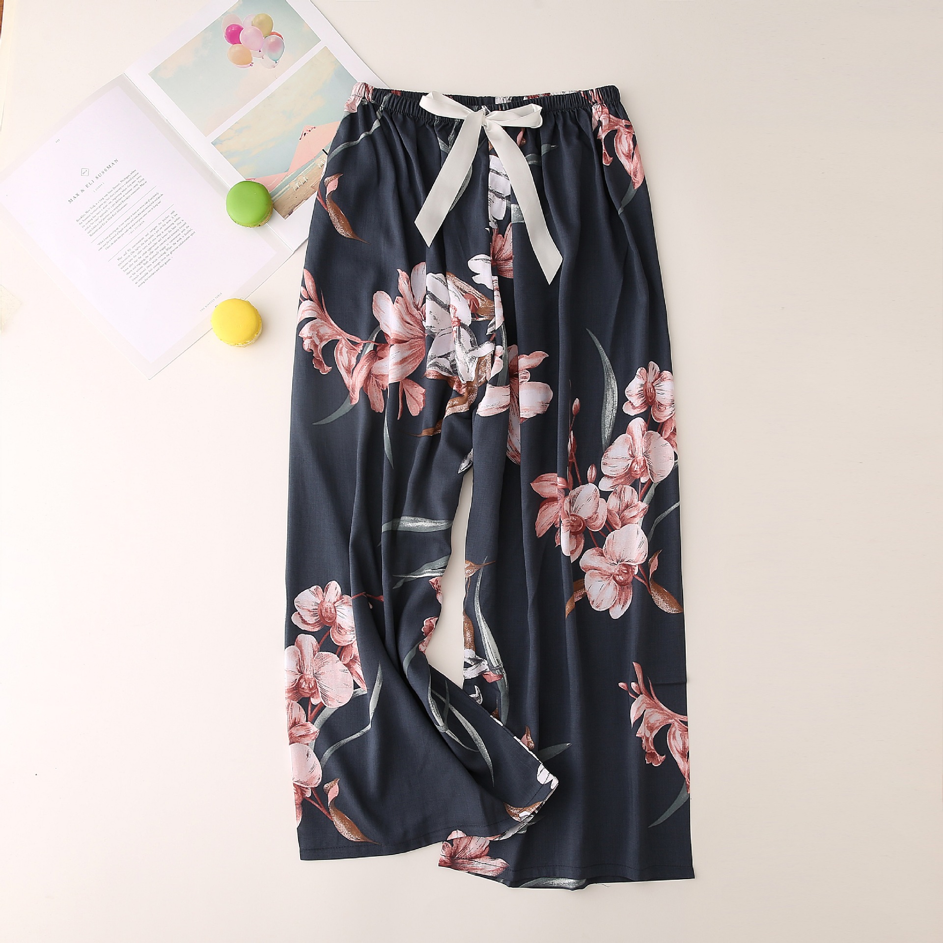 Summer new cotton and silk pajama pants for women, thin, large-sized, loose, foreign trade long pants, wide-leg pants. Pregnant women can wear single pants as outerwear details Picture