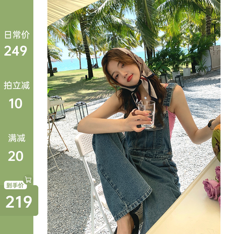 Hong Kong-style retro high-waisted denim pants with a unique design sense, loose and slimming overalls, summer thin women's wear details Picture