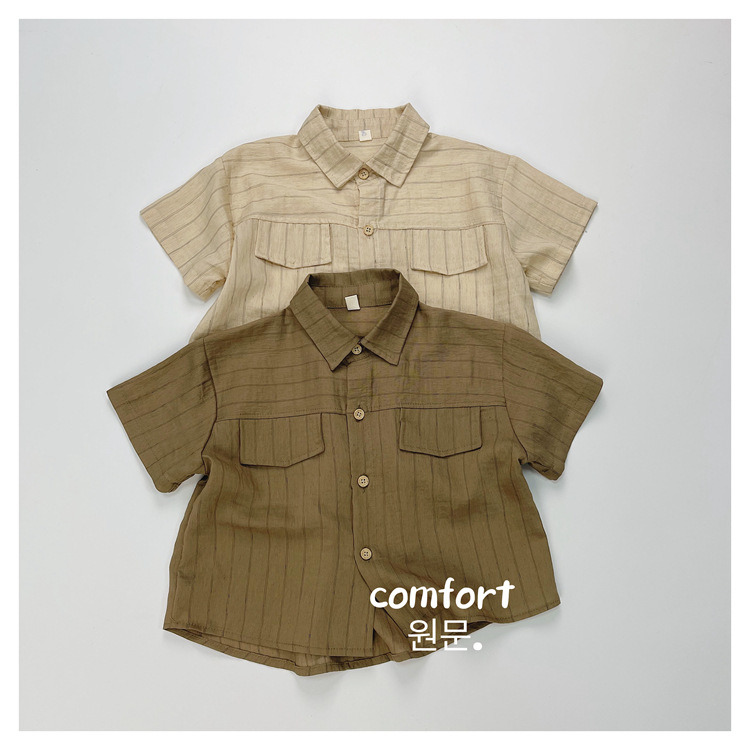 Japanese and Korean baby shirts, cool and stylish boys' cotton and linen lapel shirts for 2024 children's striped short-sleeved Korean summer wear