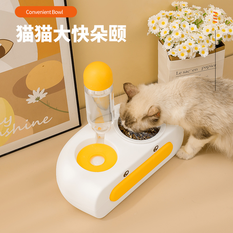 New foreign trade cat automatic water dispenser, feeder, water dispenser, large-billed duck combination feeding and water dispenser pet supplies Application Scenario