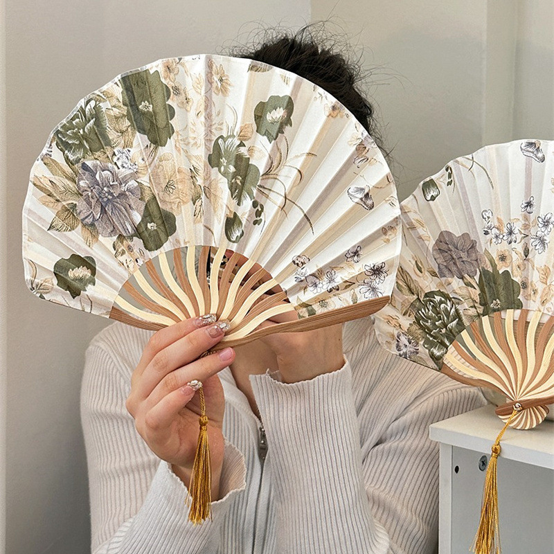 Chinese Style Ink Folding Fan New Chinese Classical Retro Cheongsam Props Summer Portable Folding Fan Of Ancient Style Specification drawing