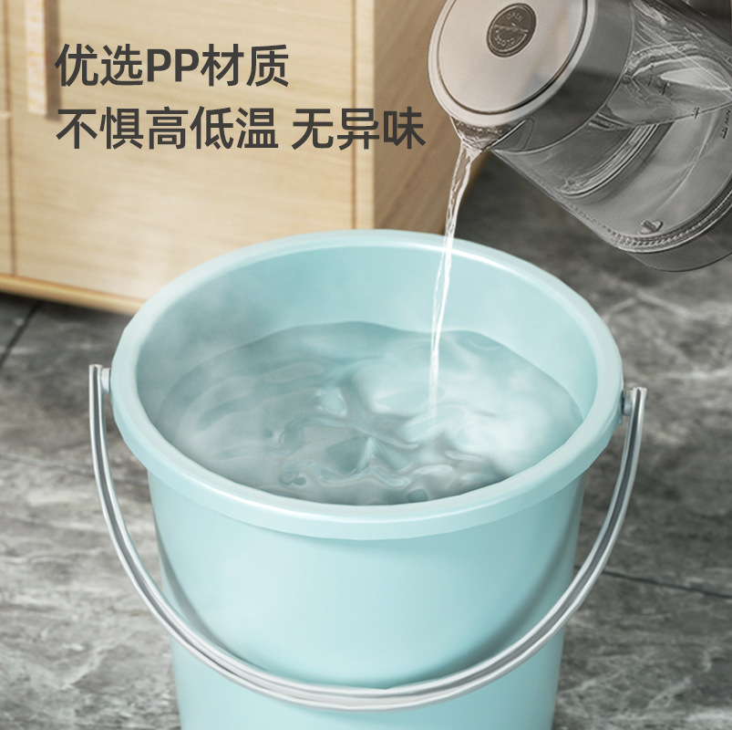 Solid Color Bucket Household Water Storage Plastic Bucket With A Thick Hand Wash Basin Bucket With A Cover Three Pieces Of Student Dormitory Washing Application Scenario