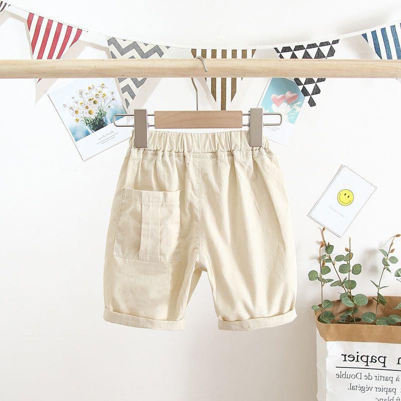 Boys, babies, five-inch pants, children's summer new versatile casual shorts, kids' cool summer pants, fashionable pants trend Application Scenario