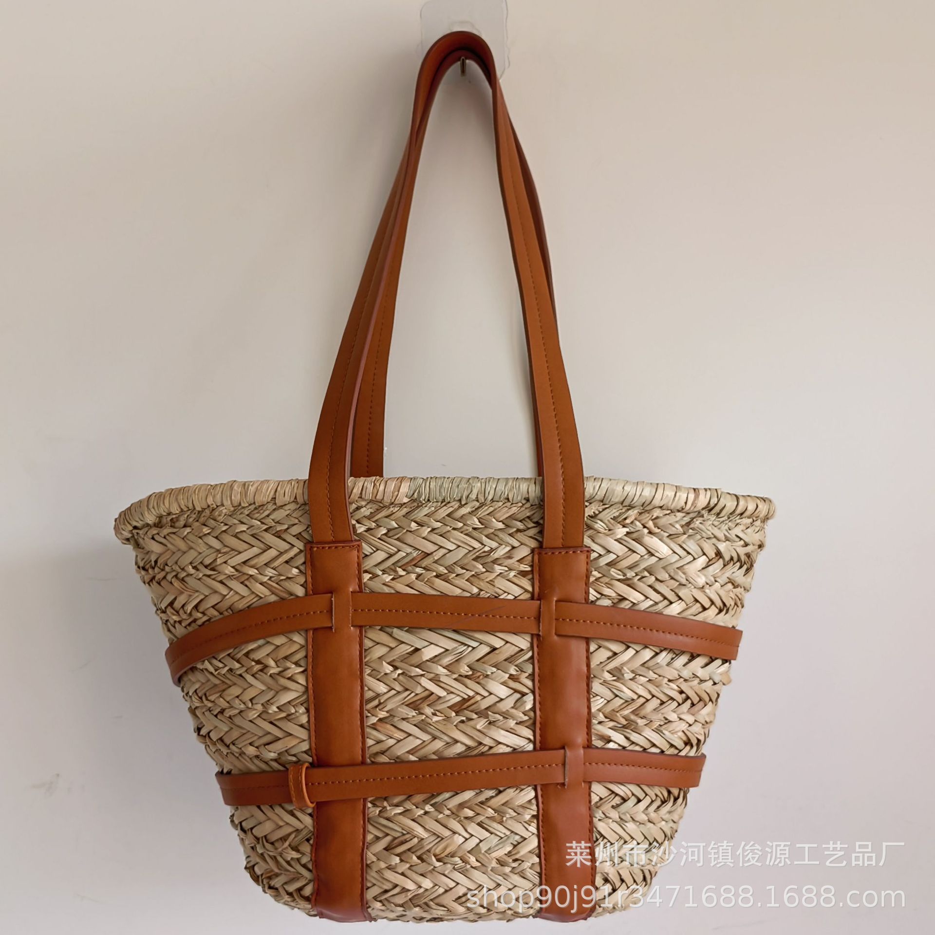New seaweed pocket single-shoulder bag, casual grid straw woven women's bag, beach bag, Lafite straw woven bag Specification image