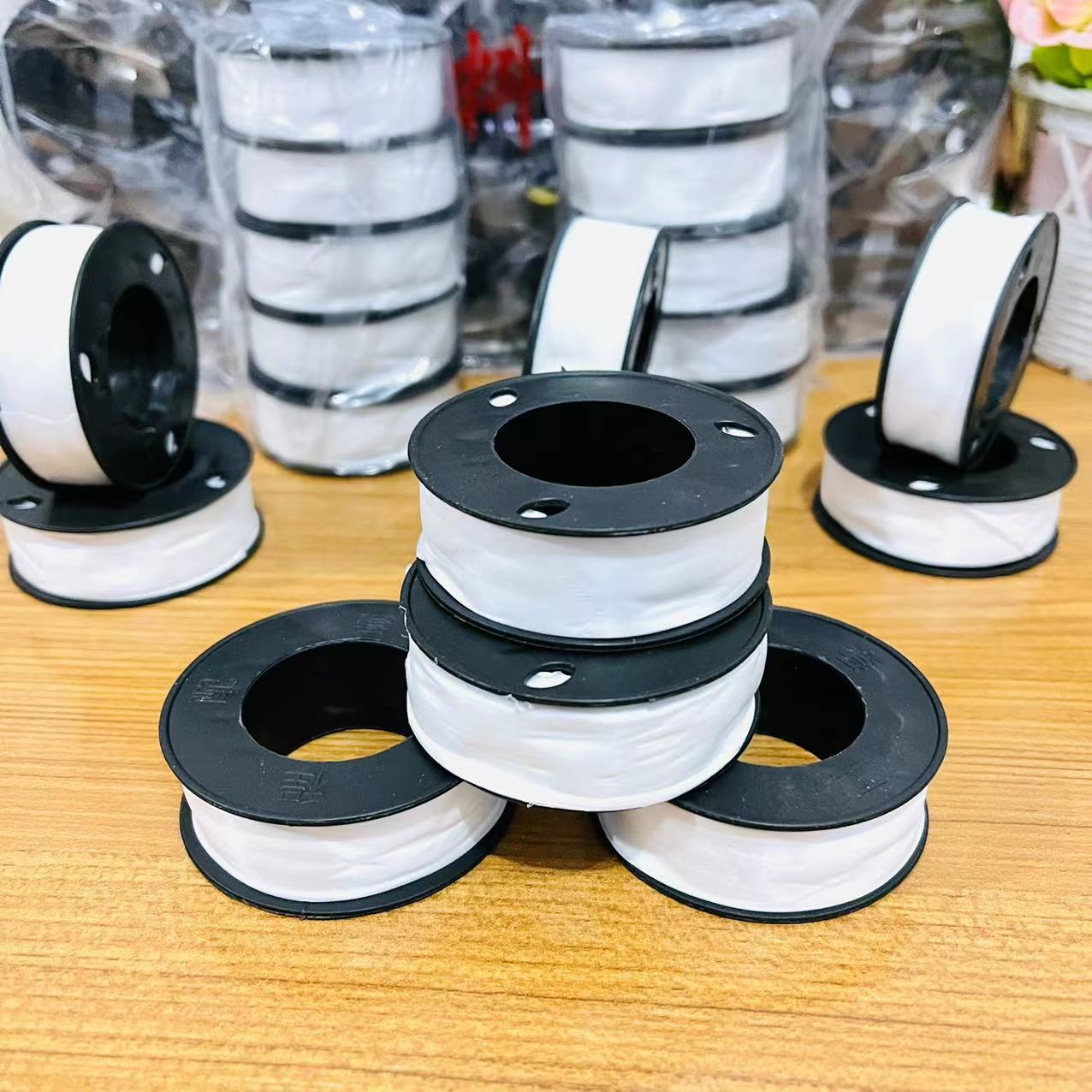 【3-7区】黑色生料带 100/兜 3000/箱生料带防水胶带批发大卷加宽加厚补漏阻燃水胶布密封带生胶带