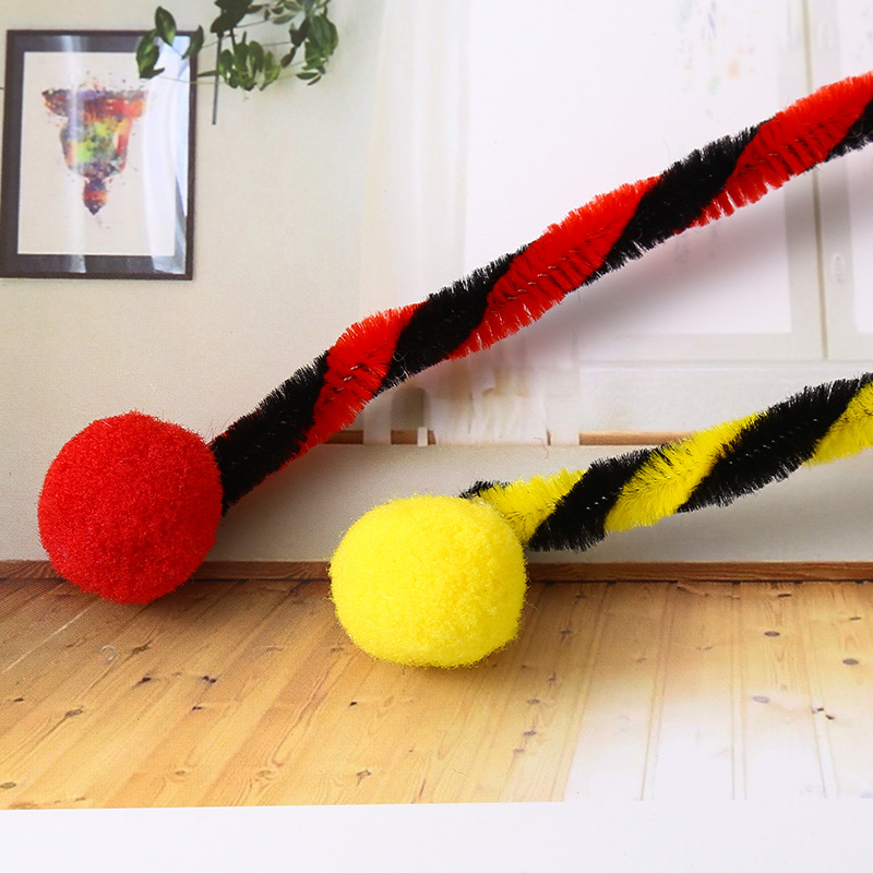 Cross-border cute and funny little bee antennae headband, a cuteness tool, butterfly hairpin headband, Children's Day performance headband Application Scenario