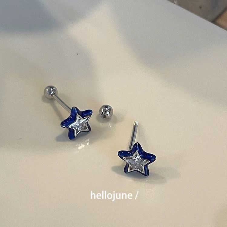 This is a simple, versatile and fashionable ear stud accessory for women, featuring a unique design of sapphire blue oil-dripping zircon star screw buckle