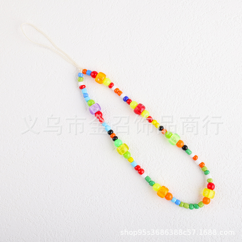 The brand-new 2024 Xiaohongshu Ice and Snow World snowflake mobile phone chain, beaded mobile phone lanyard, pendant and colorful key chain Application Scenario